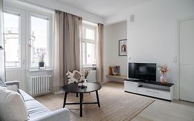 1Br Penthouse With Sauna & Rooftop Terrace
